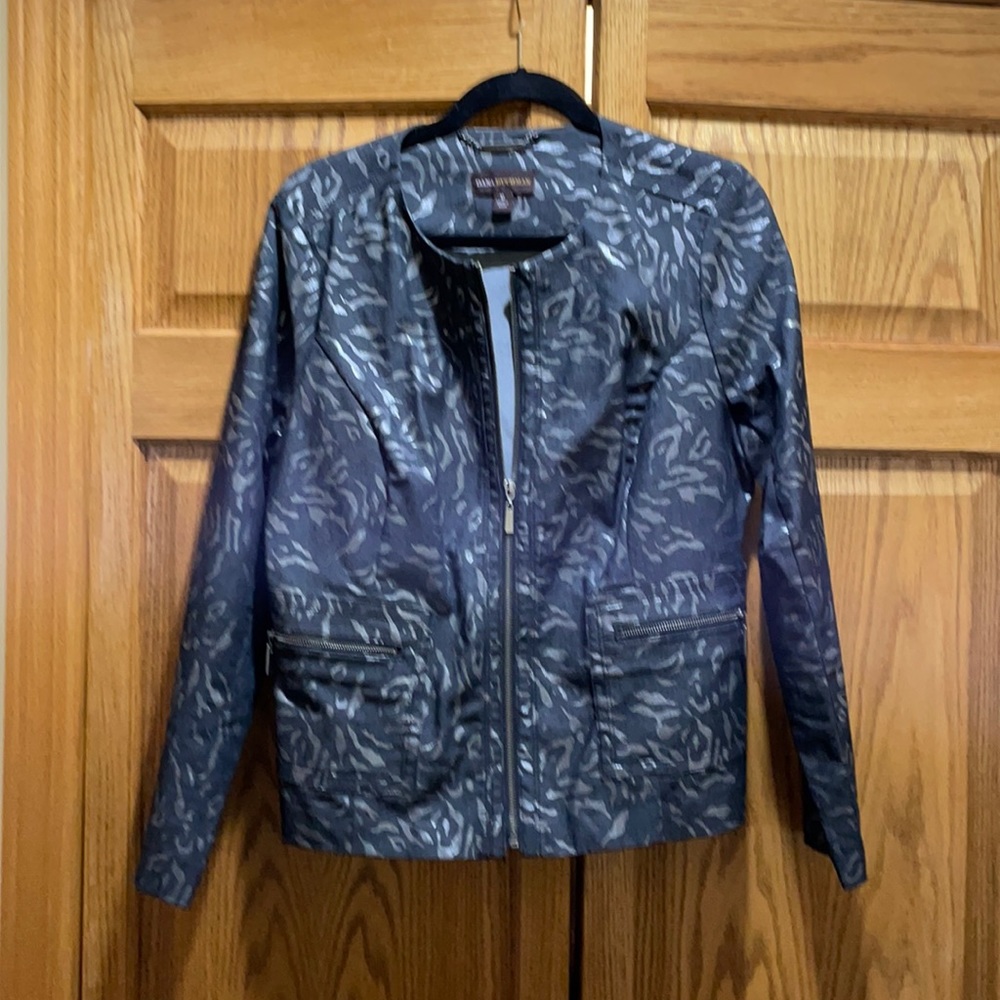 Silver and black short jacket
